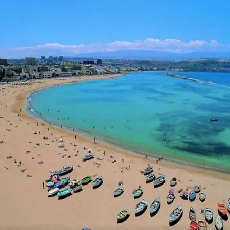 Ботель Unique Sailboat Xperience 2*