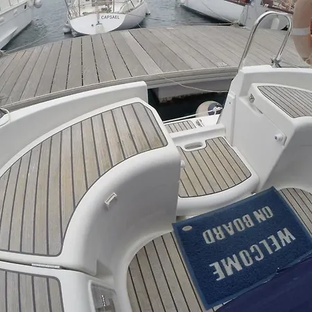 Ботель Unique Sailboat Xperience Лас-Пальмас-де-Гран-Канария